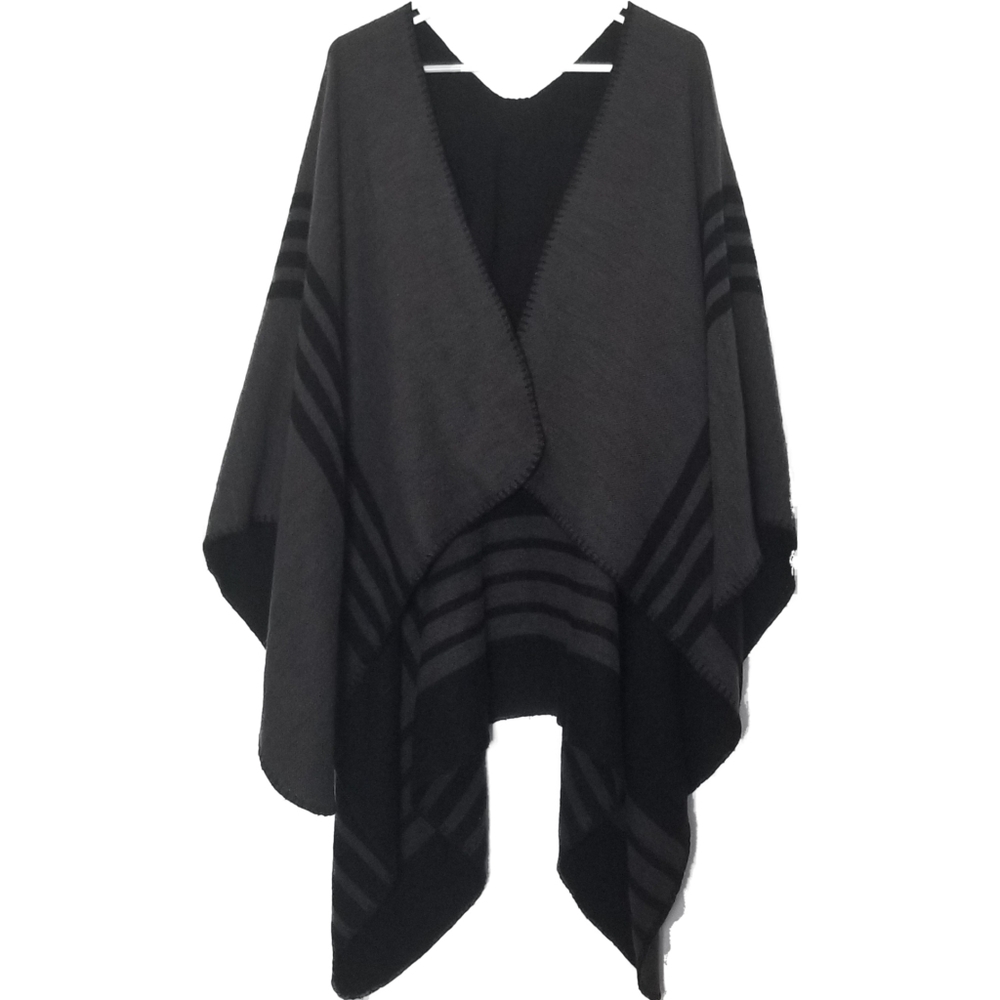 BB Dakota Reversible Poncho